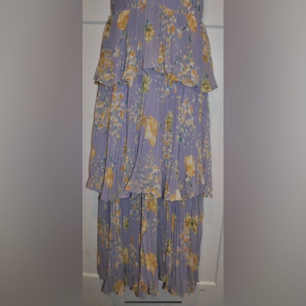 NWT Astr The Label Zaida Floral Tiered Maxi Dress - Picture 11 of 13
